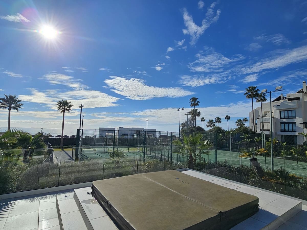 4 chambre Maison de Ville à vendre à Estepona avec piscine garage - 3 400 000 € (Ref: 8790241)