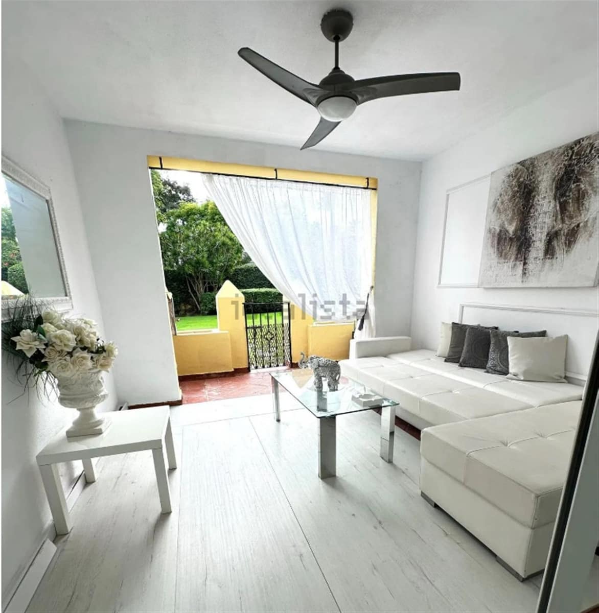 2 soverom Leilighet til salgs i Guadalmina med svømmebasseng - € 450 000 (Ref: 8793717)