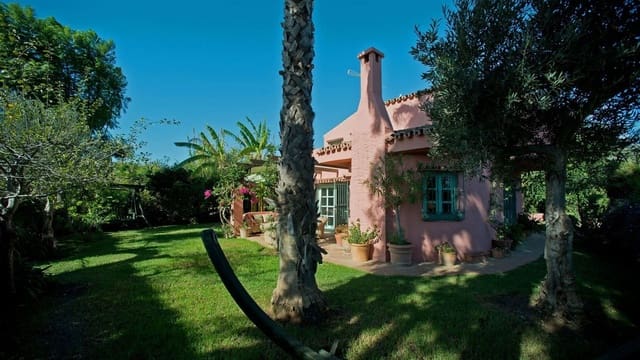3 chambre Finca/Maison de Campagne à vendre à Guadalobón, Estepona avec garage - 875 000 € (Ref: 8813425)