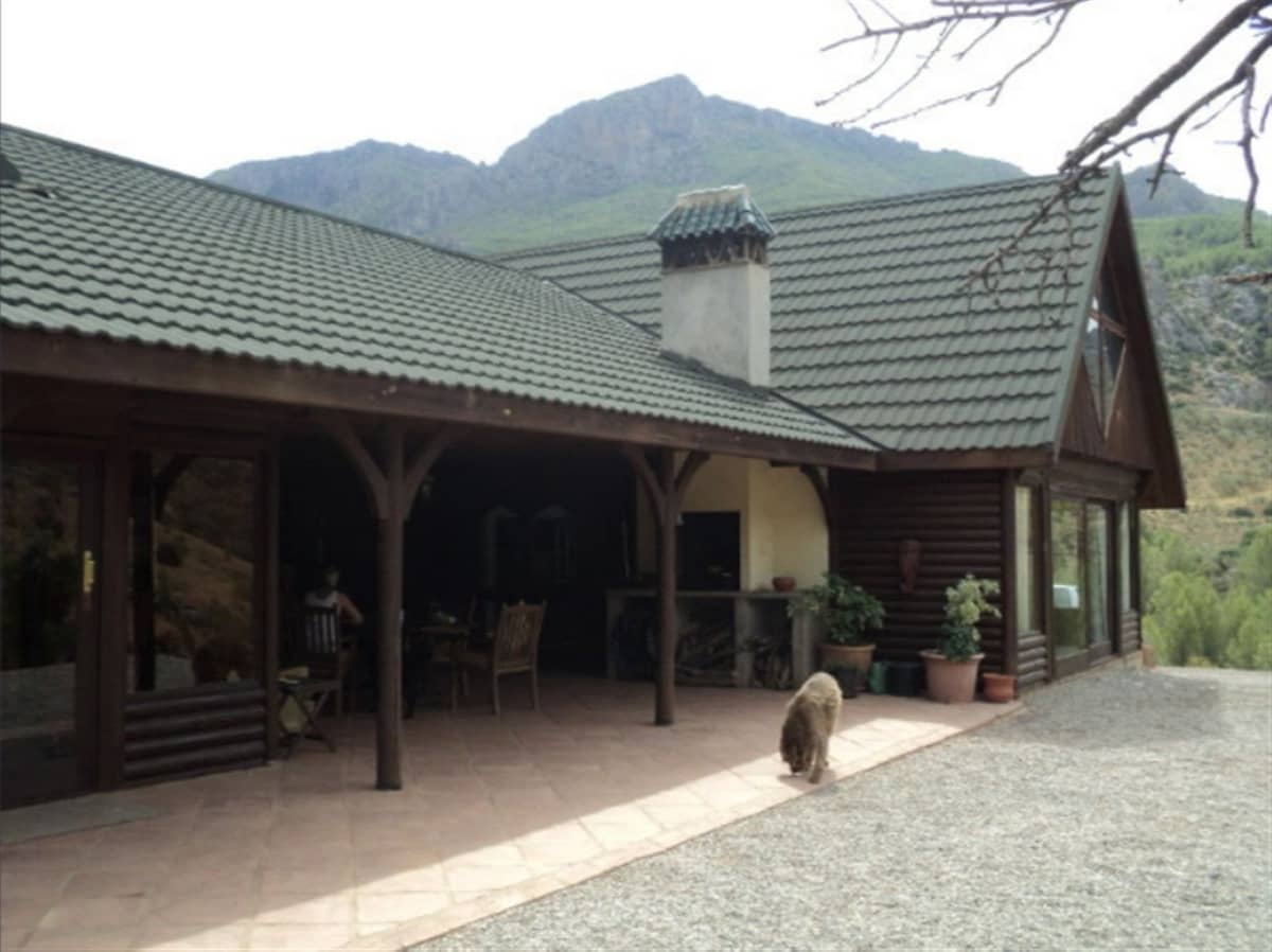 3 soveværelse Villa til salg i Ardales med swimmingpool garage - € 425.000 (Ref: 8813485)