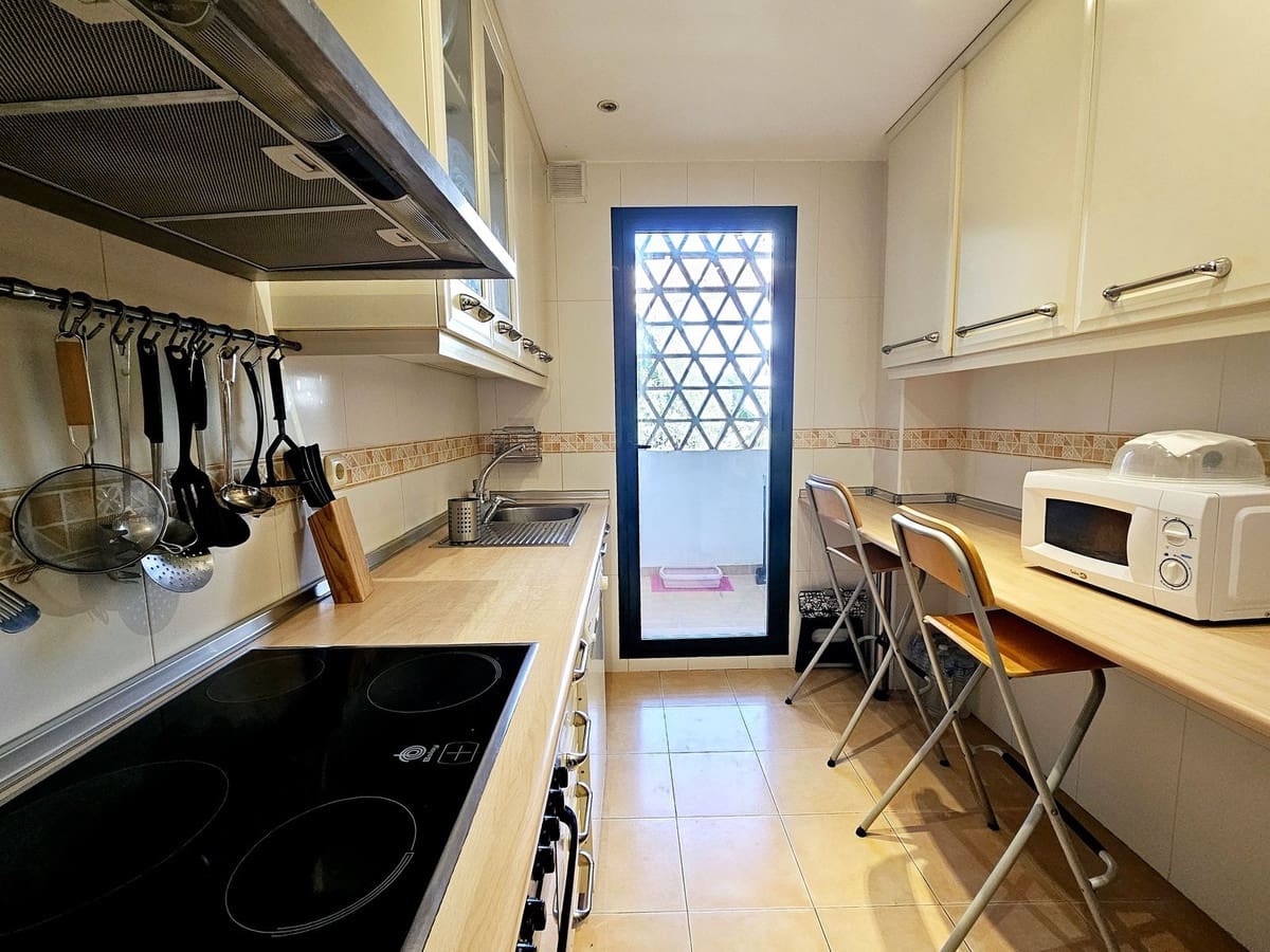 2 chambre Appartement à vendre à Marbesa avec piscine garage - 389 000 € (Ref: 8918824)