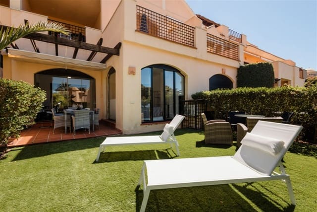 3 sovrum Lägenhet till salu i Puerto Banus, Marbella med pool garage - 795 000 € (Ref: 9058701)