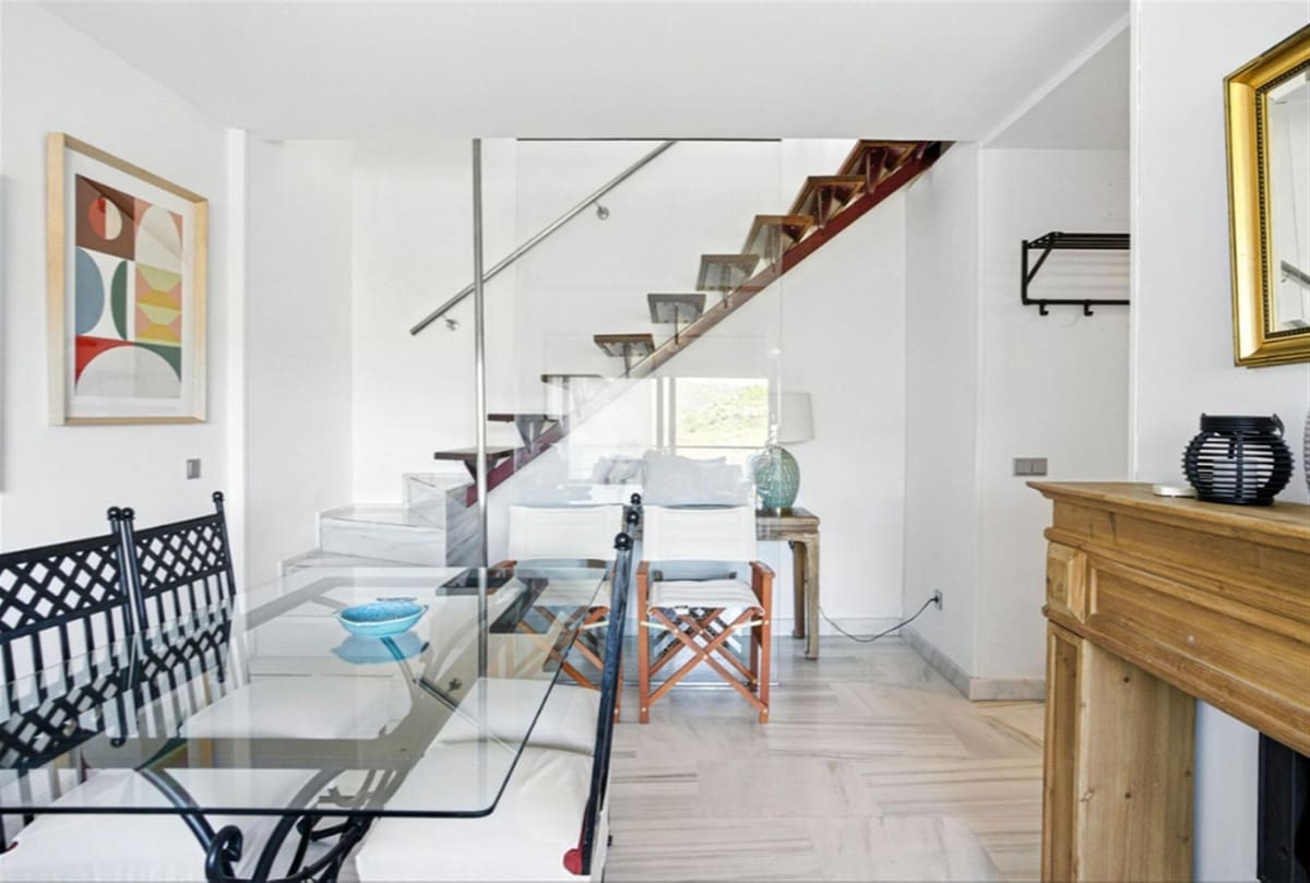 3 sovrum Lägenhet till salu i Benahavis med pool garage - 430 000 € (Ref: 9097415)