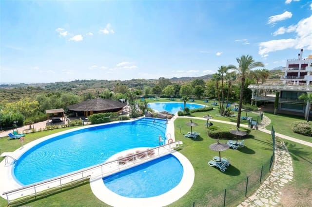 3 chambre Appartement à vendre à Benahavís avec piscine garage - 445 000 € (Ref: 9097415)