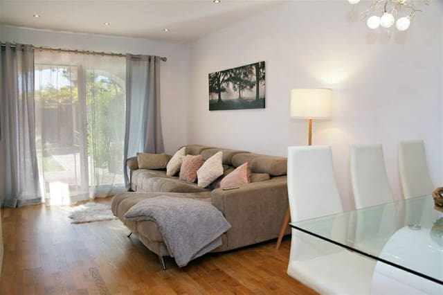 2 soverom Leilighet til salgs i Selwo, Estepona med svømmebasseng garasje - € 349 000 (Ref: 9100308)