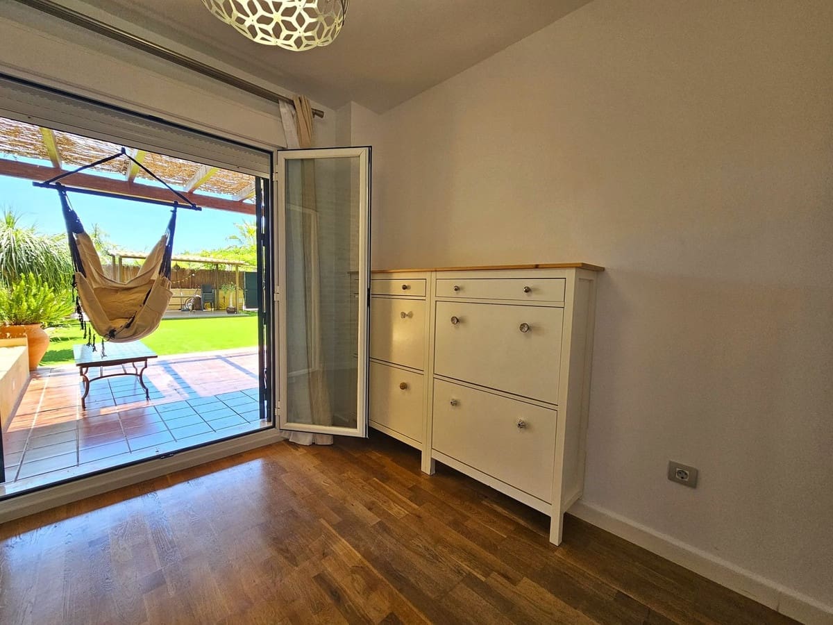 2 soveværelse Lejlighed til salg i New Golden Mile med swimmingpool garage - € 349.000 (Ref: 9100308)