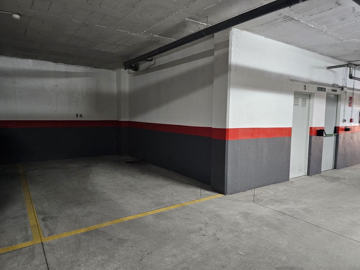 2 soveværelse Lejlighed til salg i New Golden Mile med swimmingpool garage - € 349.000 (Ref: 9100308)