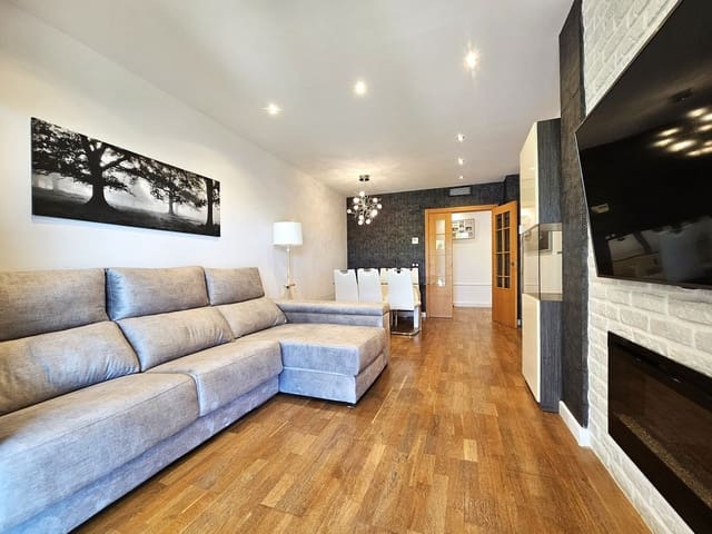 2 soverom Leilighet til salgs i Selwo, Estepona med svømmebasseng garasje - € 349 000 (Ref: 9100308)