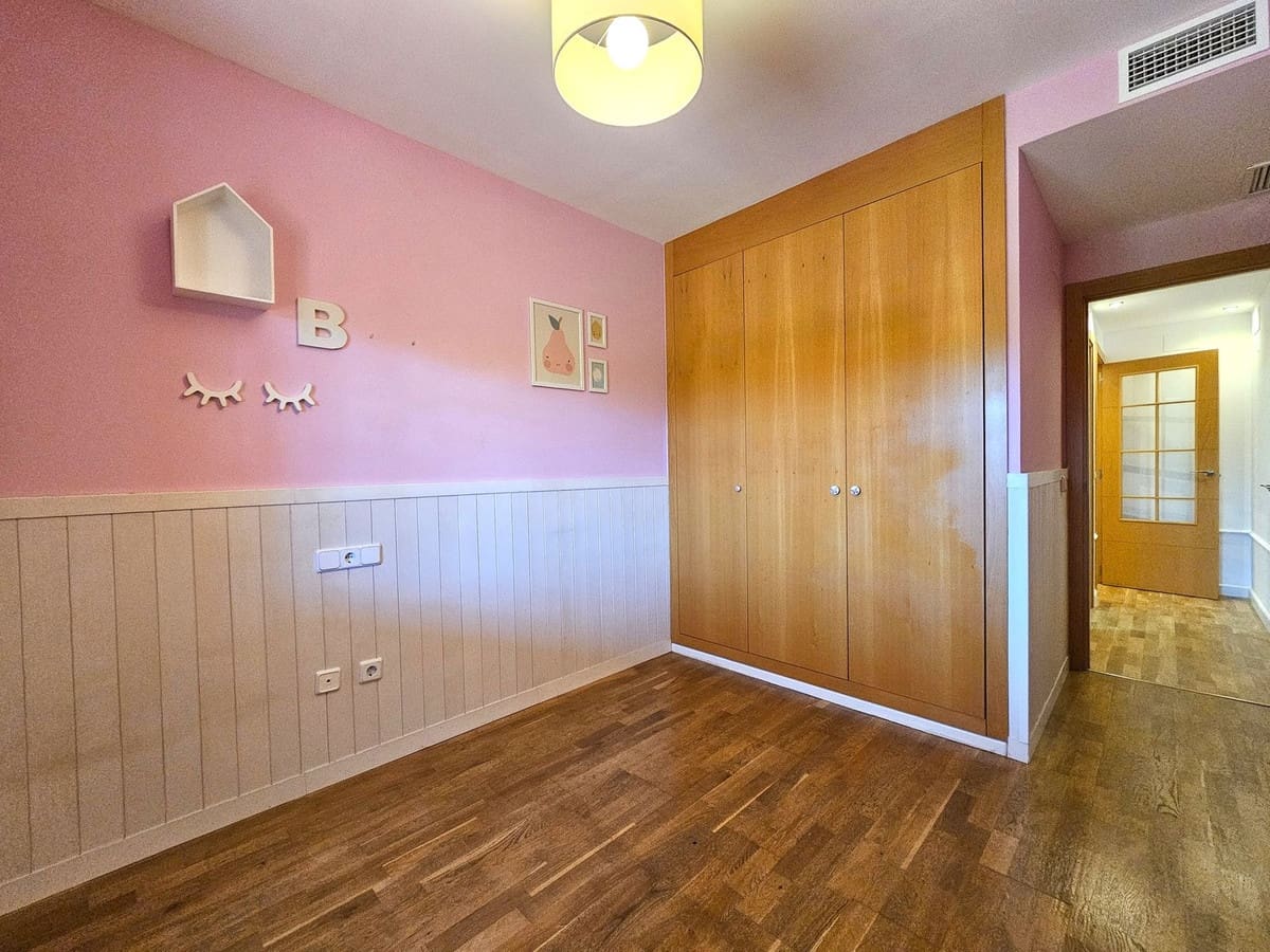 2 soveværelse Lejlighed til salg i New Golden Mile med swimmingpool garage - € 349.000 (Ref: 9100308)