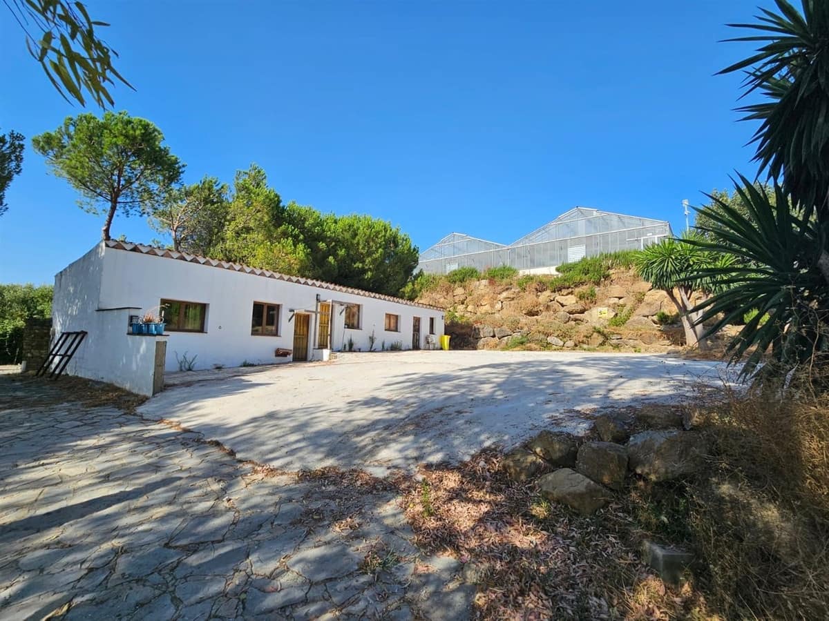 6 soverom Kommersiell til salgs i Casares med svømmebasseng garasje - € 3 200 000 (Ref: 9107966)