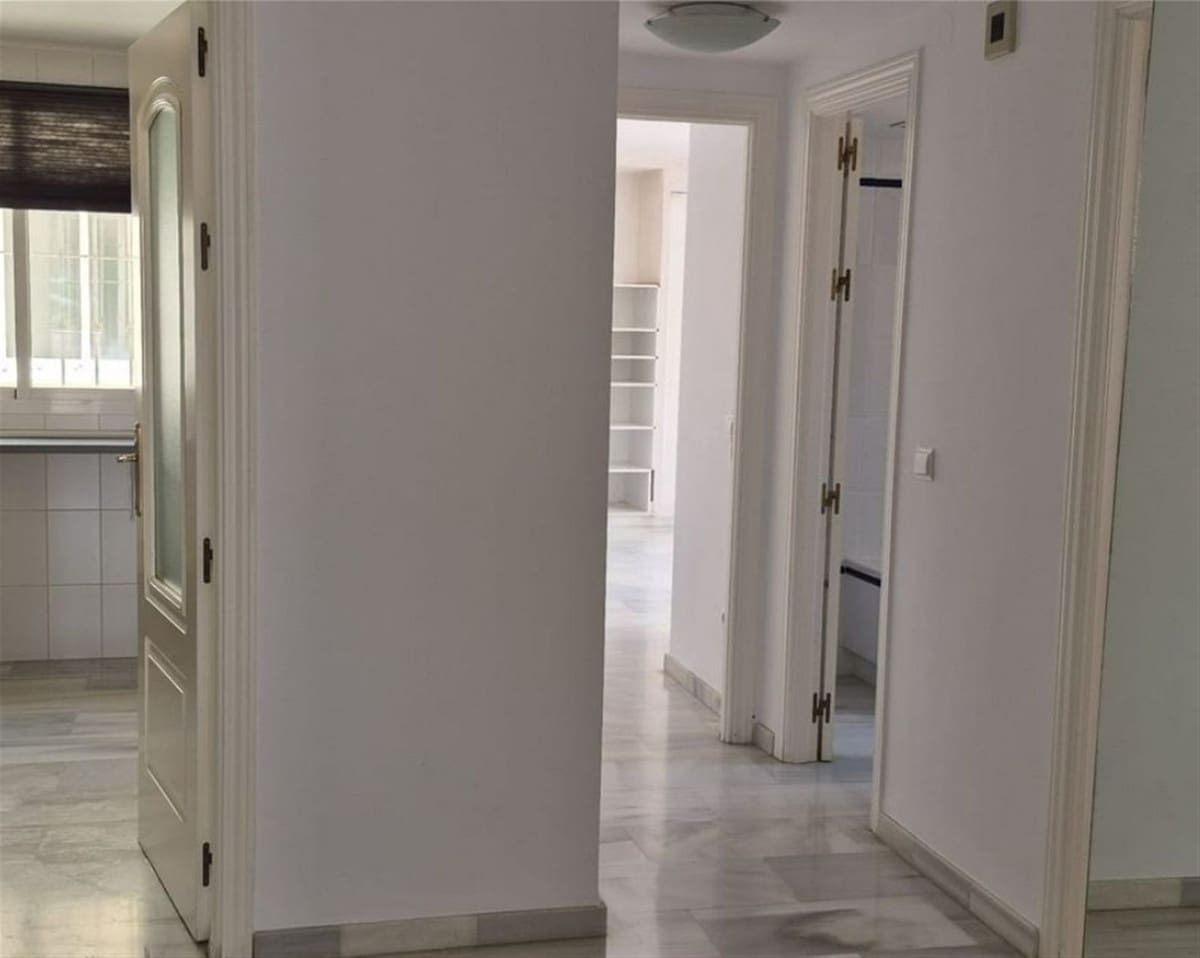 3 soveværelse Penthouse til salg i San Pedro de Alcantara med garage - € 639.000 (Ref: 9126151)