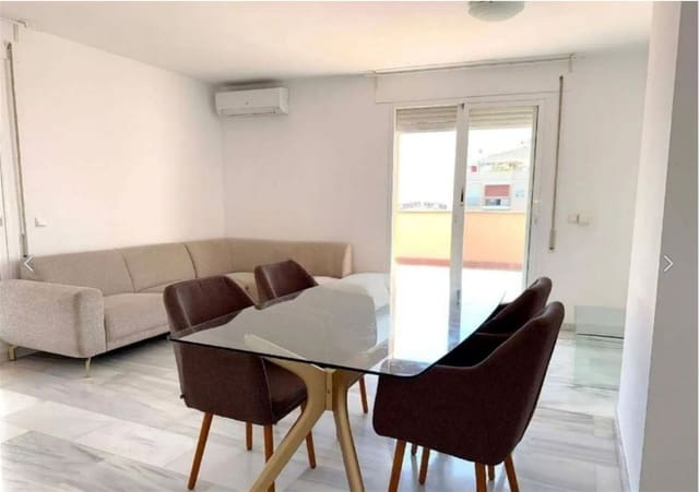 3 soveværelse Penthouse til salg i San Pedro de Alcantara, Marbella med garage - € 639.000 (Ref: 9126151)