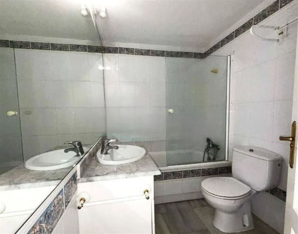 3 soveværelse Penthouse til salg i San Pedro de Alcantara, Marbella med garage - € 639.000 (Ref: 9126151)