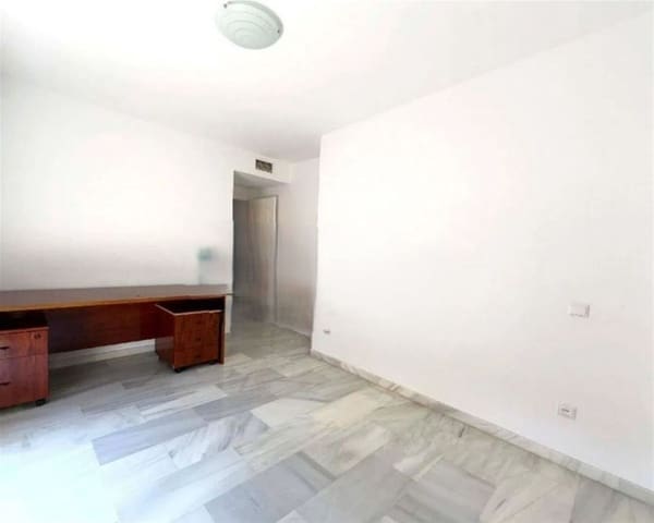 3 soveværelse Penthouse til salg i San Pedro de Alcantara, Marbella med garage - € 639.000 (Ref: 9126151)