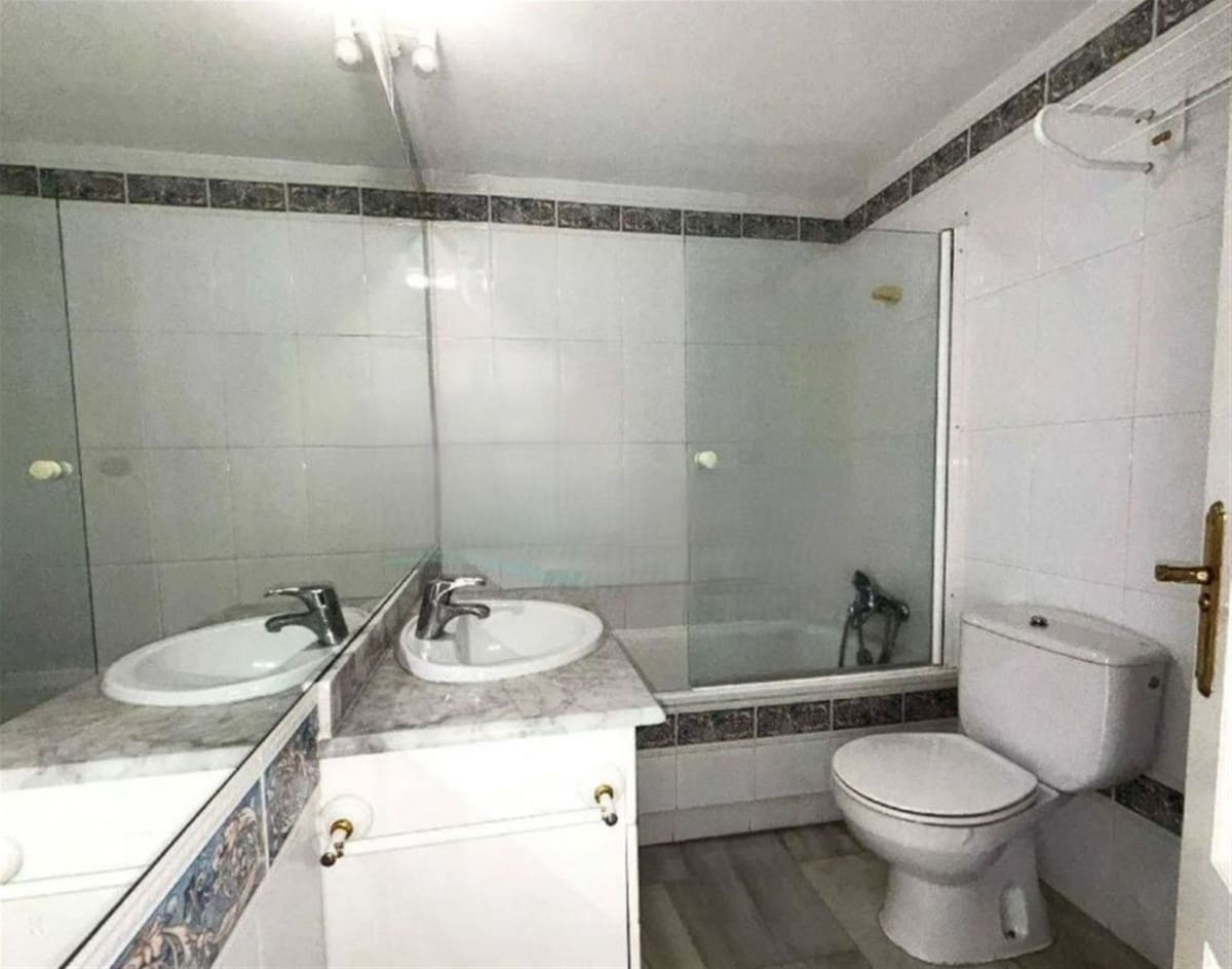 3 makuuhuone Kattohuoneisto myytävänä paikassa San Pedro de Alcantara mukana 
autotalli - 639 000 € (Ref: 9126151)