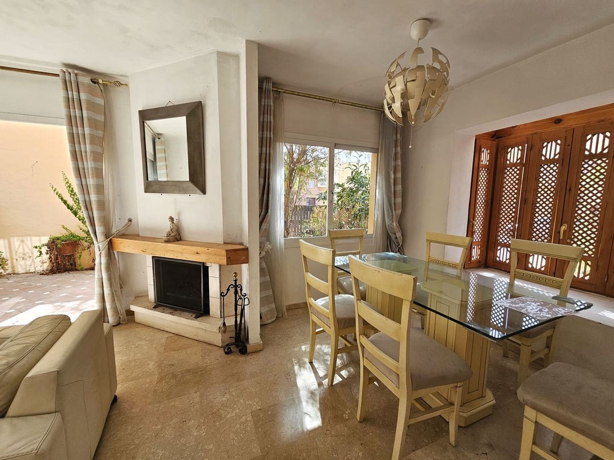 4 sovrum Hus till salu i Nueva Andalucia med pool garage - 599 000 € (Ref: 9129292)