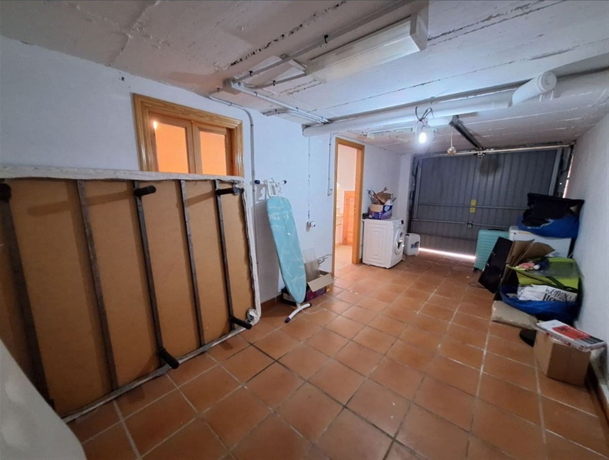 Casa de 4 habitaciones en Nueva Andalucia en venta con piscina garaje - 599.000 € (Ref: 9129292)