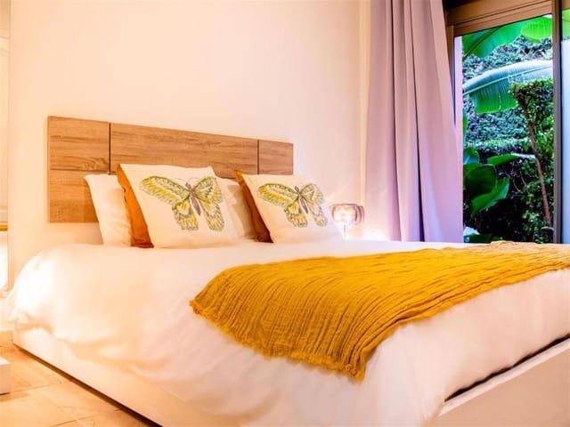 2 soveværelse Lejlighed til salg i Estepona med swimmingpool garage - € 450.000 (Ref: 9134719)