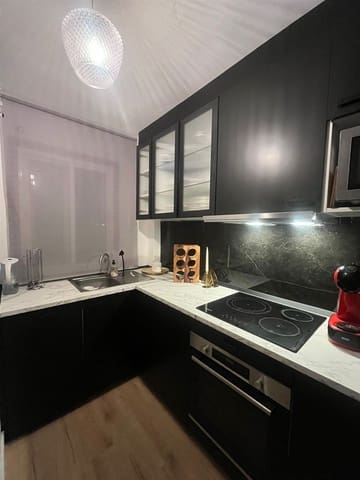 2 makuuhuone Huoneisto myytävänä paikassa Cabopino, Marbella mukana uima-altaan - 329 000 € (Ref: 9146402)