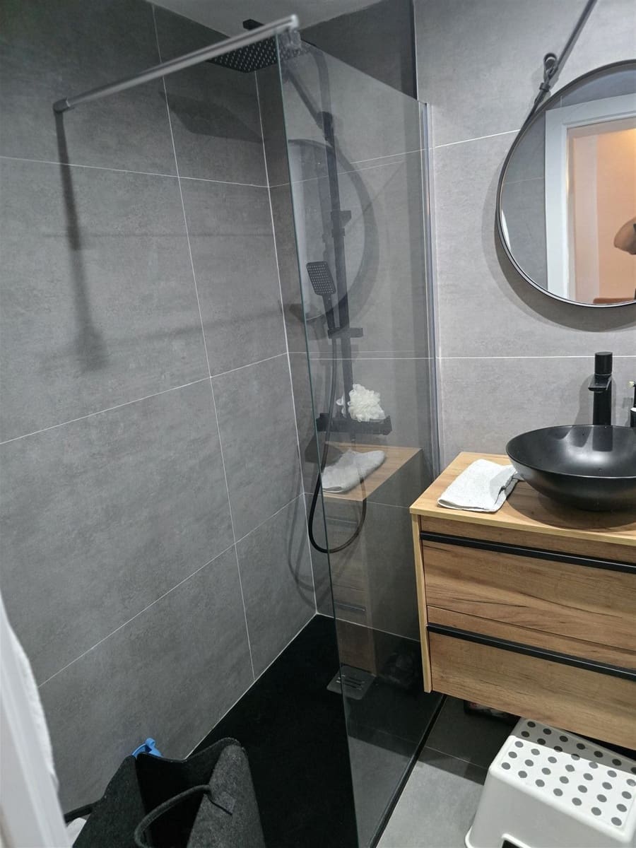 2 bedroom Apartment for sale in Cabopino with pool - € 329,000 (Ref: 9146402)