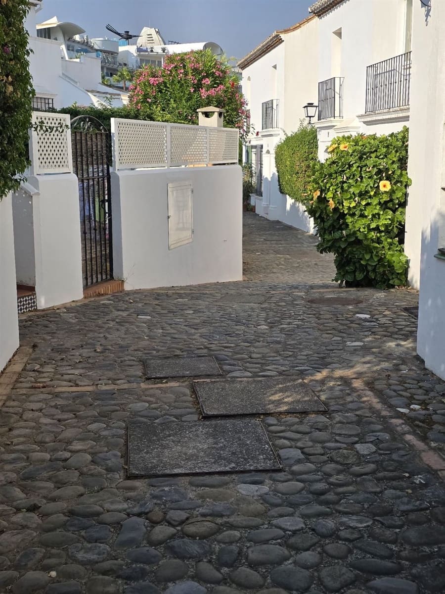 1 soveværelse Lejlighed til salg i Atalaya-Isdabe med swimmingpool - € 275.000 (Ref: 9191966)