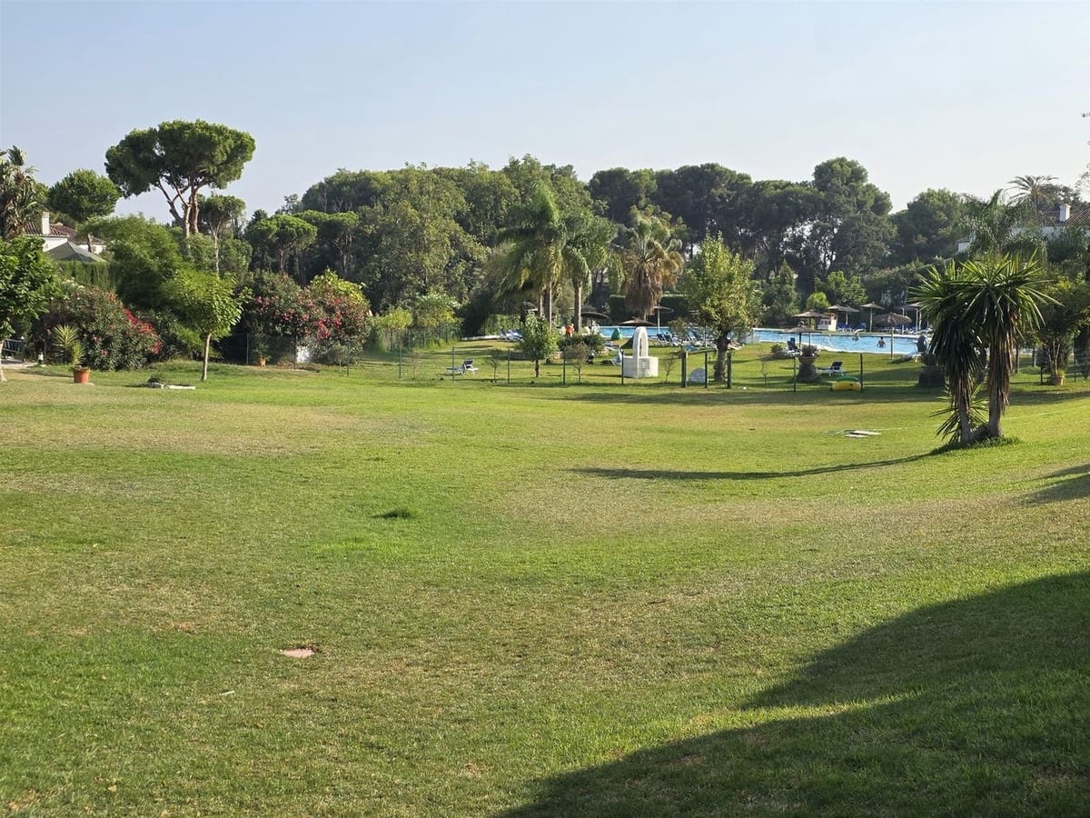 Apartamento de 1 habitación en Atalaya-Isdabe en venta con piscina - 275.000 € (Ref: 9191966)