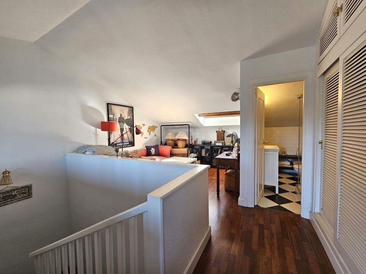 3 bedroom Townhouse for sale in Marbella with pool - € 945,000 (Ref: 9244498)