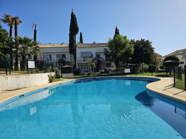 3 sypialnia Dom na sprzedaż w Marbella z basenem - 945 000 € (Ref: 9244498)