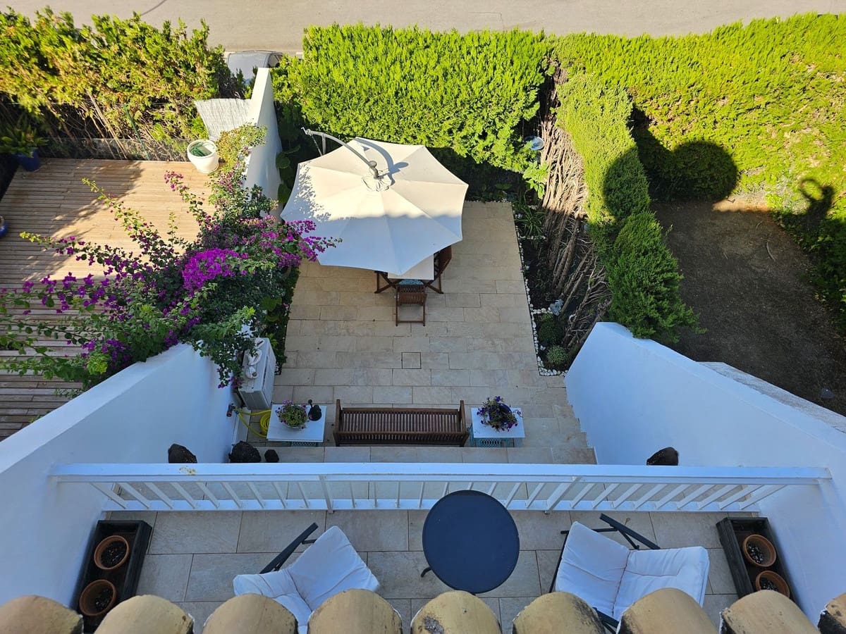 3 sovrum Hus till salu i Marbella med pool - 945 000 € (Ref: 9244498)