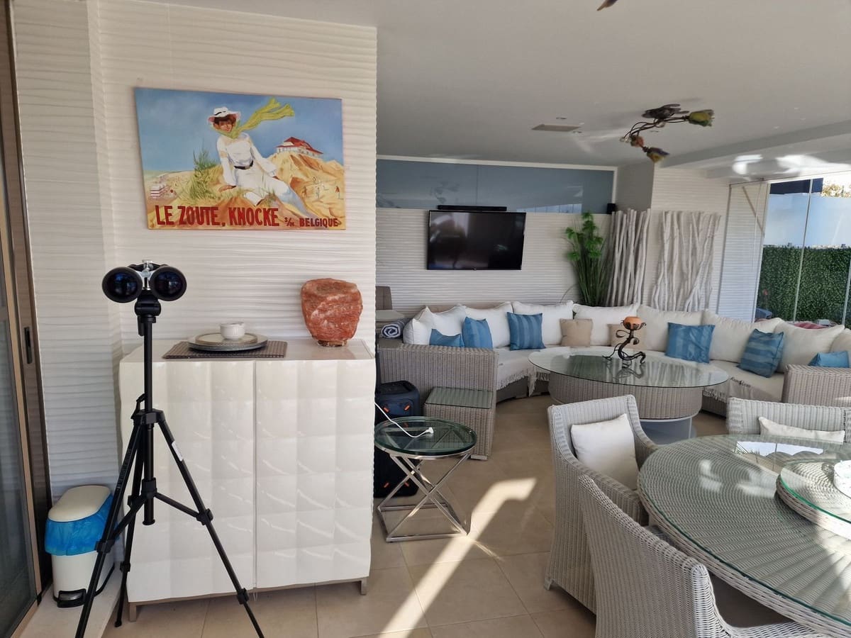 2 soveværelse Lejlighed til salg i Bahia de Casares med swimmingpool garage - € 650.000 (Ref: 9337326)