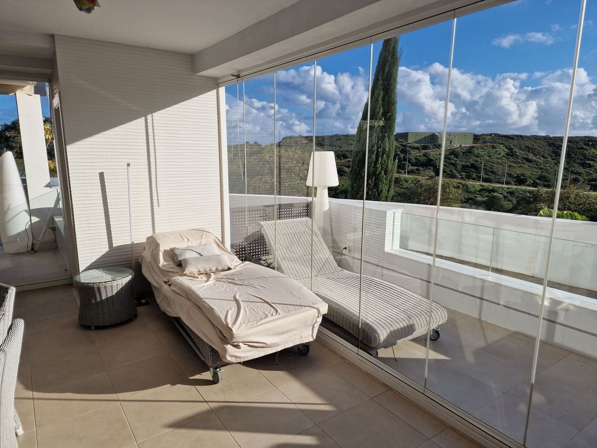 2 soveværelse Lejlighed til salg i Bahia de Casares med swimmingpool garage - € 650.000 (Ref: 9337326)