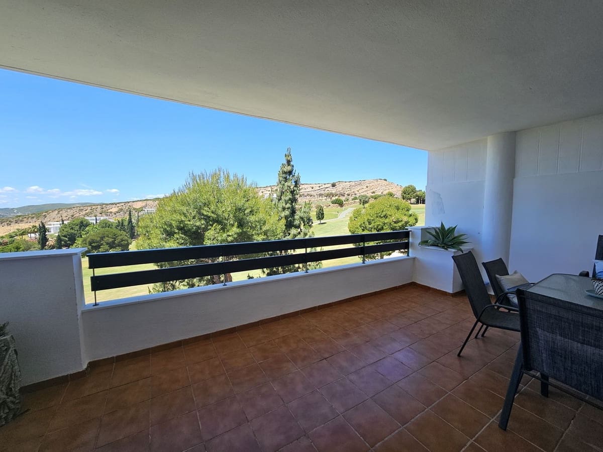 3 sypialnia Apartament na sprzedaż w Bahia de Casares z basenem garażem - 260 000 € (Ref: 9377985)