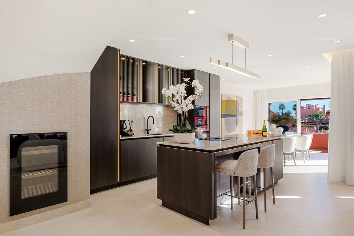 3 soveværelse Penthouse til salg i New Golden Mile med swimmingpool garage - € 2.995.000 (Ref: 9419979)