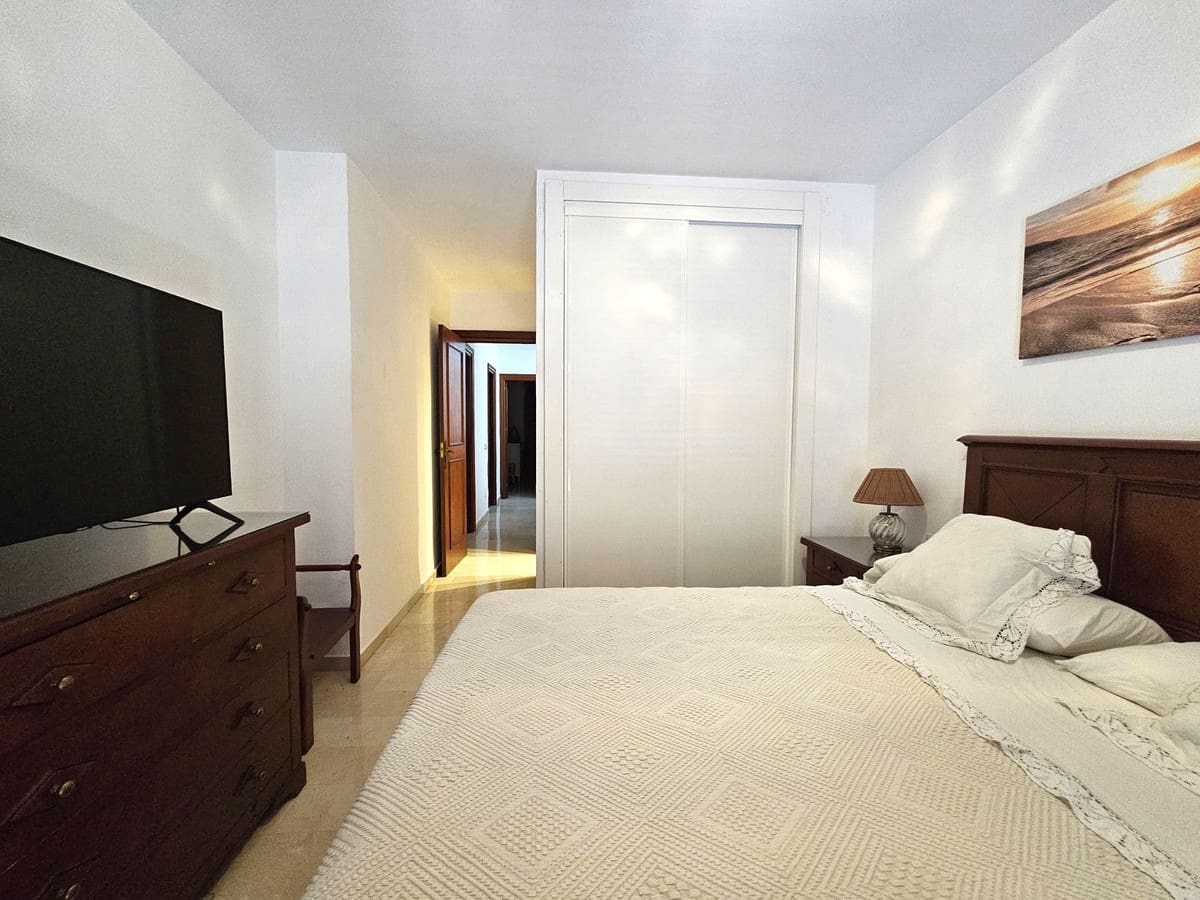 3 sypialnia Dom na sprzedaż w Benahavis z basenem garażem - 490 000 € (Ref: 9424511)