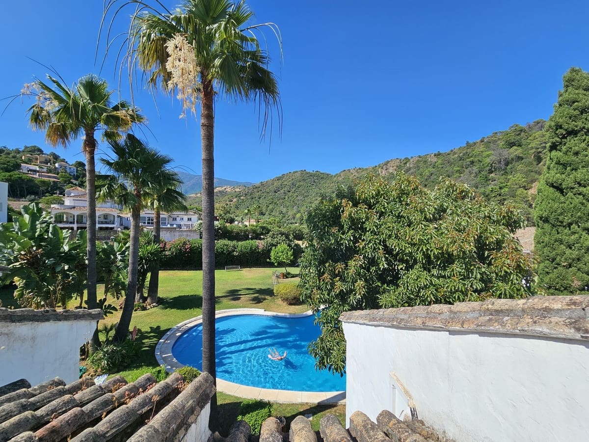 3 sypialnia Dom na sprzedaż w Benahavis z basenem garażem - 490 000 € (Ref: 9424511)