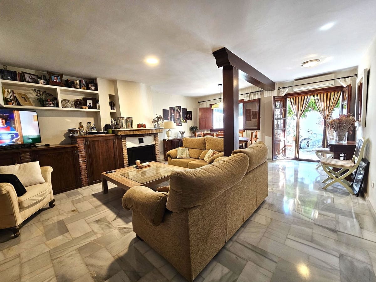 3 sypialnia Dom na sprzedaż w Benahavis z basenem garażem - 490 000 € (Ref: 9424511)