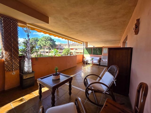 2 chambre Appartement à vendre à Elviria, Marbella avec piscine garage - 539 000 € (Ref: 9452925)