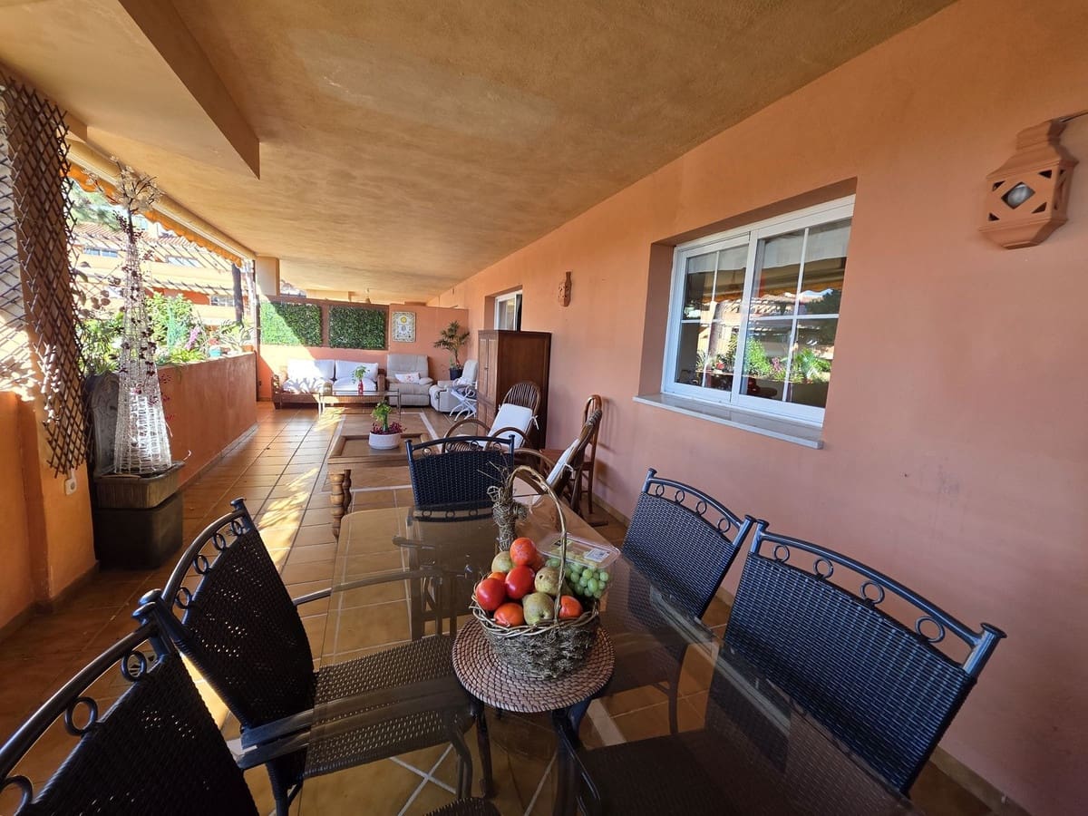 2 Zimmer Apartment zu verkaufen in Elviria mit Pool Garage - 539.000 € (Ref: 9452925)