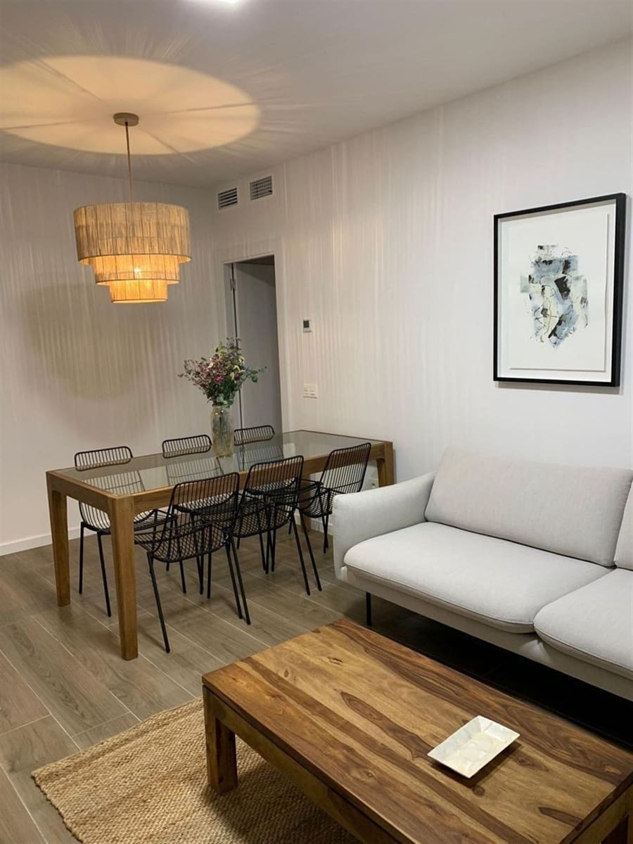 Apartamento de 2 habitaciones en Nueva Andalucia en venta con piscina garaje - 380.000 € (Ref: 9471021)