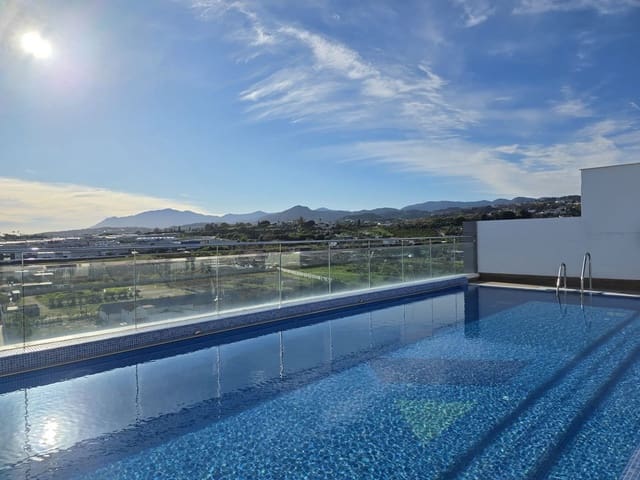 2 quarto Apartamento para venda em Nueva Andalucia, Marbella com piscina garagem - 360 000 € (Ref: 9471021)