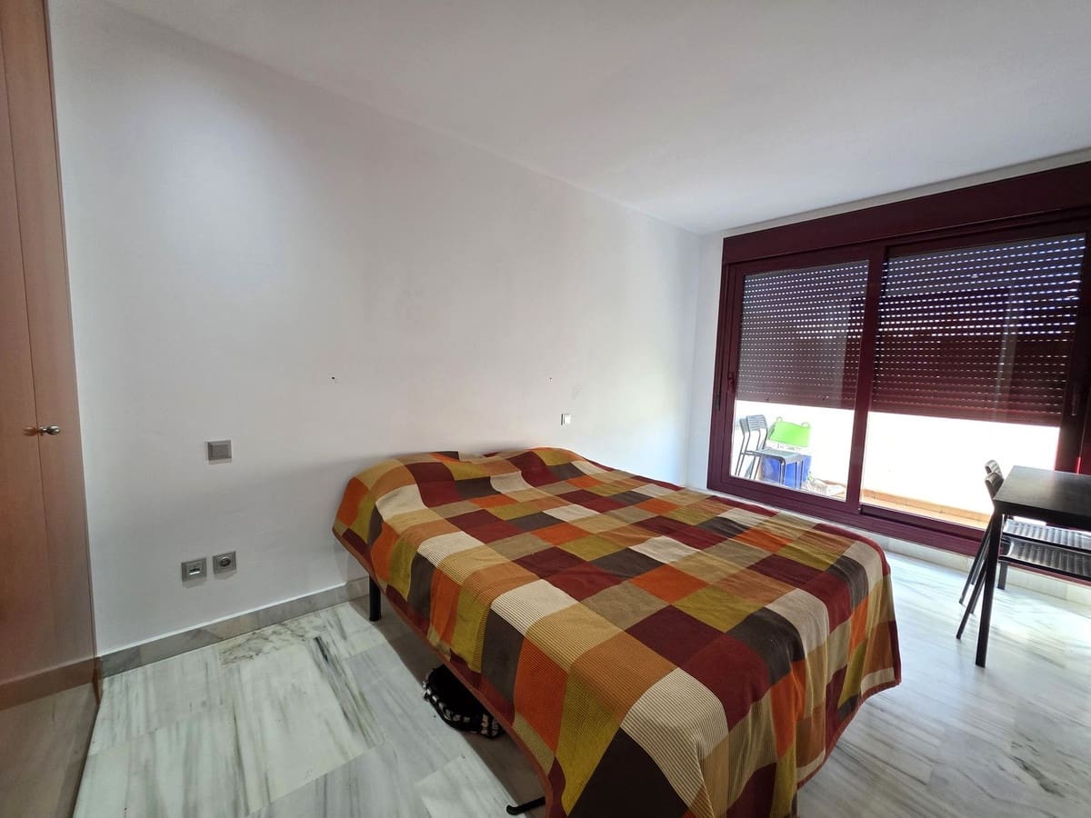 2 bedroom Apartment for sale in Benahavis with pool garage - € 349,000 (Ref: 9473567)