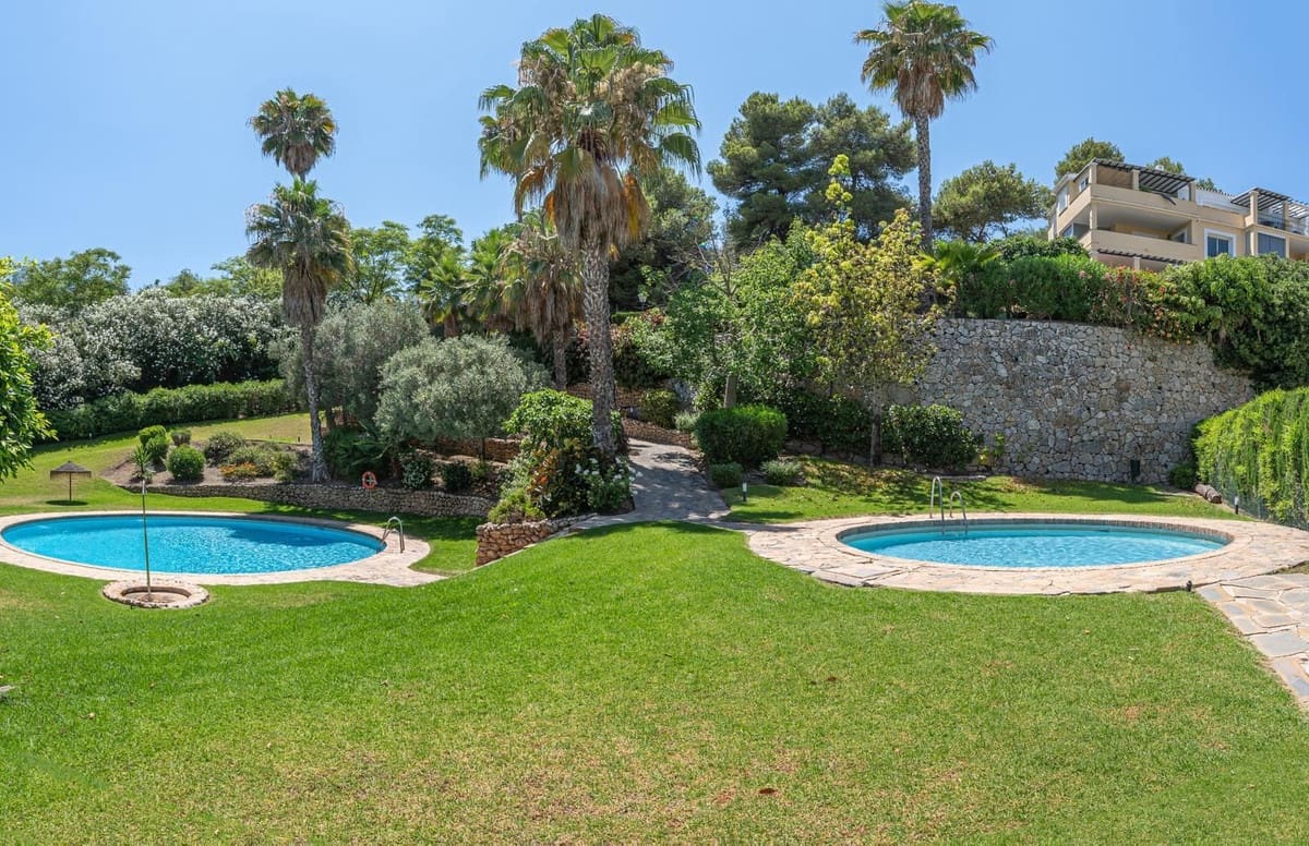 3 sovrum Lägenhet att hyra i La Quinta med pool garage - 2 500 € (Ref: 9490095)