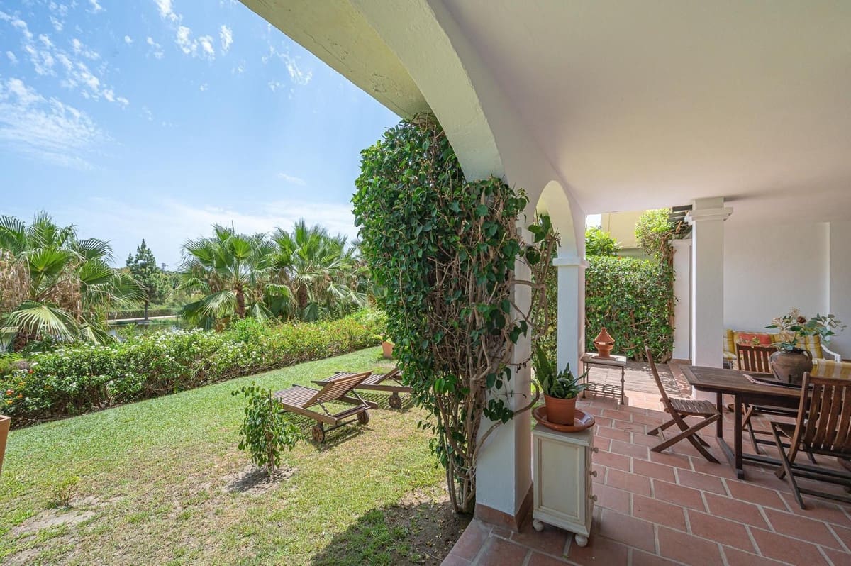 3 sovrum Lägenhet att hyra i La Quinta med pool garage - 2 500 € (Ref: 9490095)