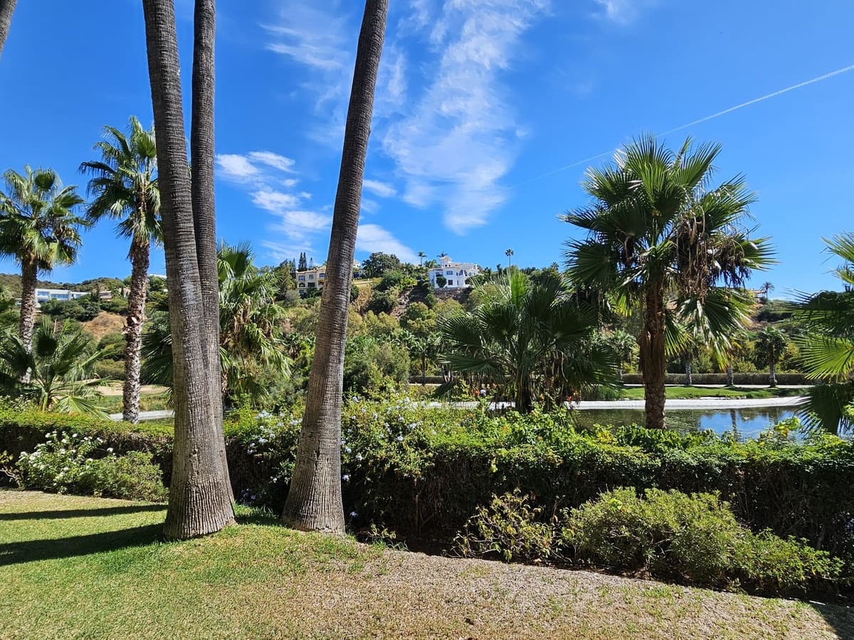 3 sovrum Lägenhet att hyra i La Quinta med pool garage - 2 500 € (Ref: 9490095)