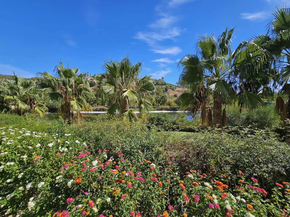 3 sovrum Lägenhet att hyra i La Quinta med pool garage - 2 500 € (Ref: 9490095)