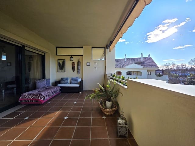 2 soveværelse Lejlighed til salg i Guadalmina Alta, Marbella med swimmingpool garage - € 436.500 (Ref: 9490959)