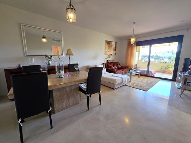 Apartamento de 2 habitaciones en Guadalmina Alta, Marbella en venta con piscina garaje - 436.500 € (Ref: 9490959)