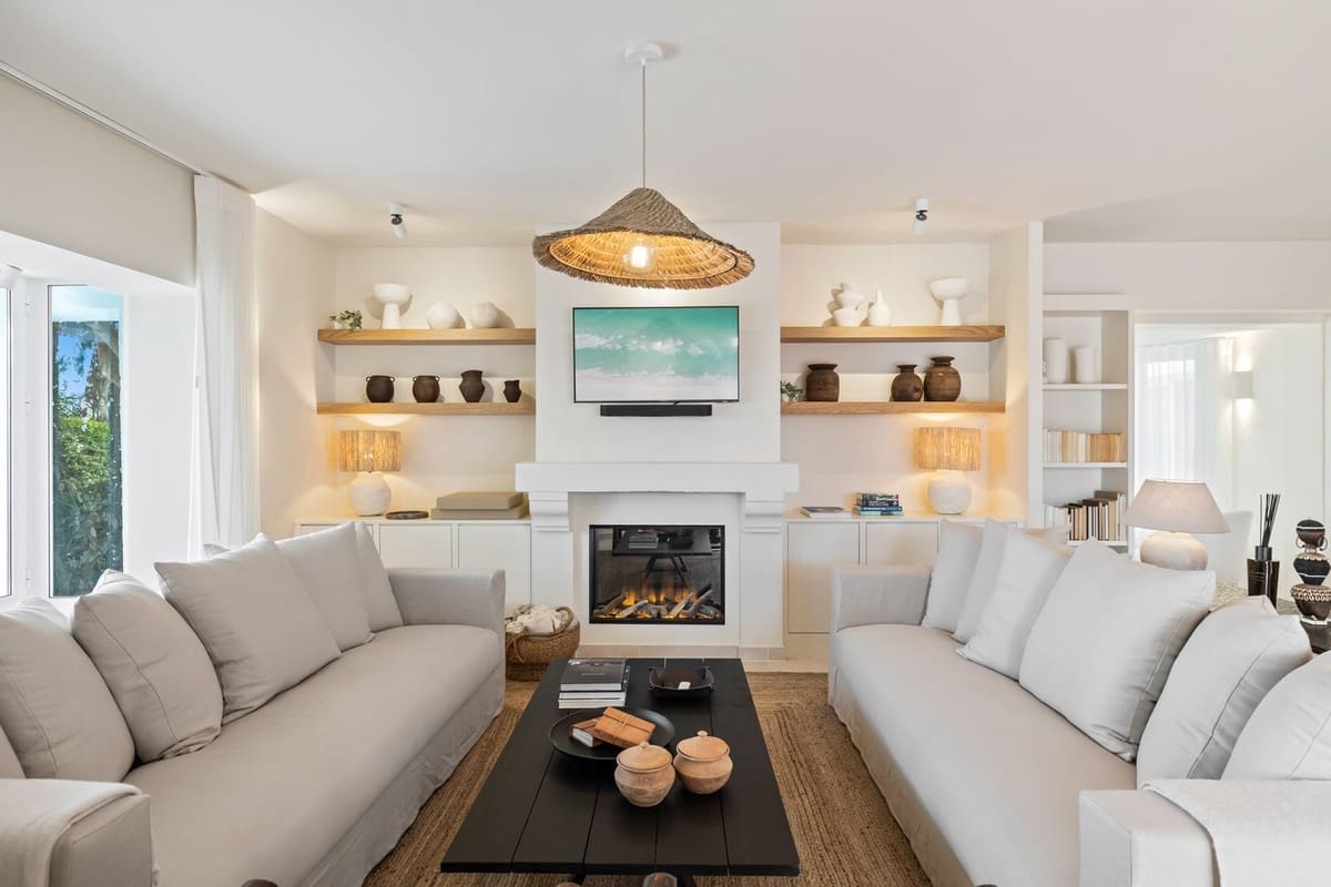 Chalet de 3 habitaciones en Marbella en venta con piscina garaje - 2.850.000 € (Ref: 9597182)