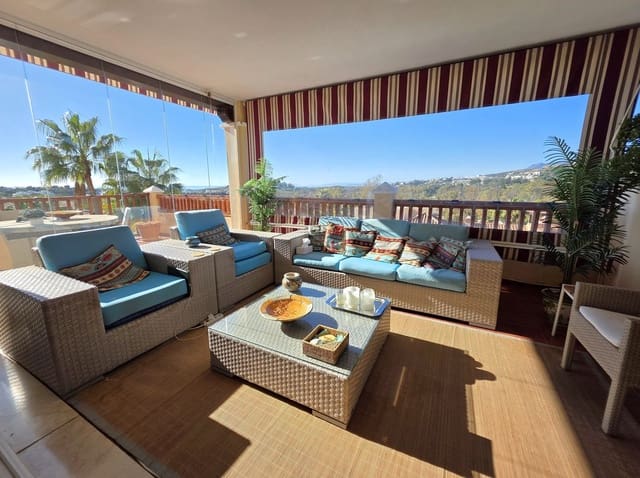 2 soveværelse Lejlighed til salg i Marbella med swimmingpool garage - € 749.000 (Ref: 9675990)