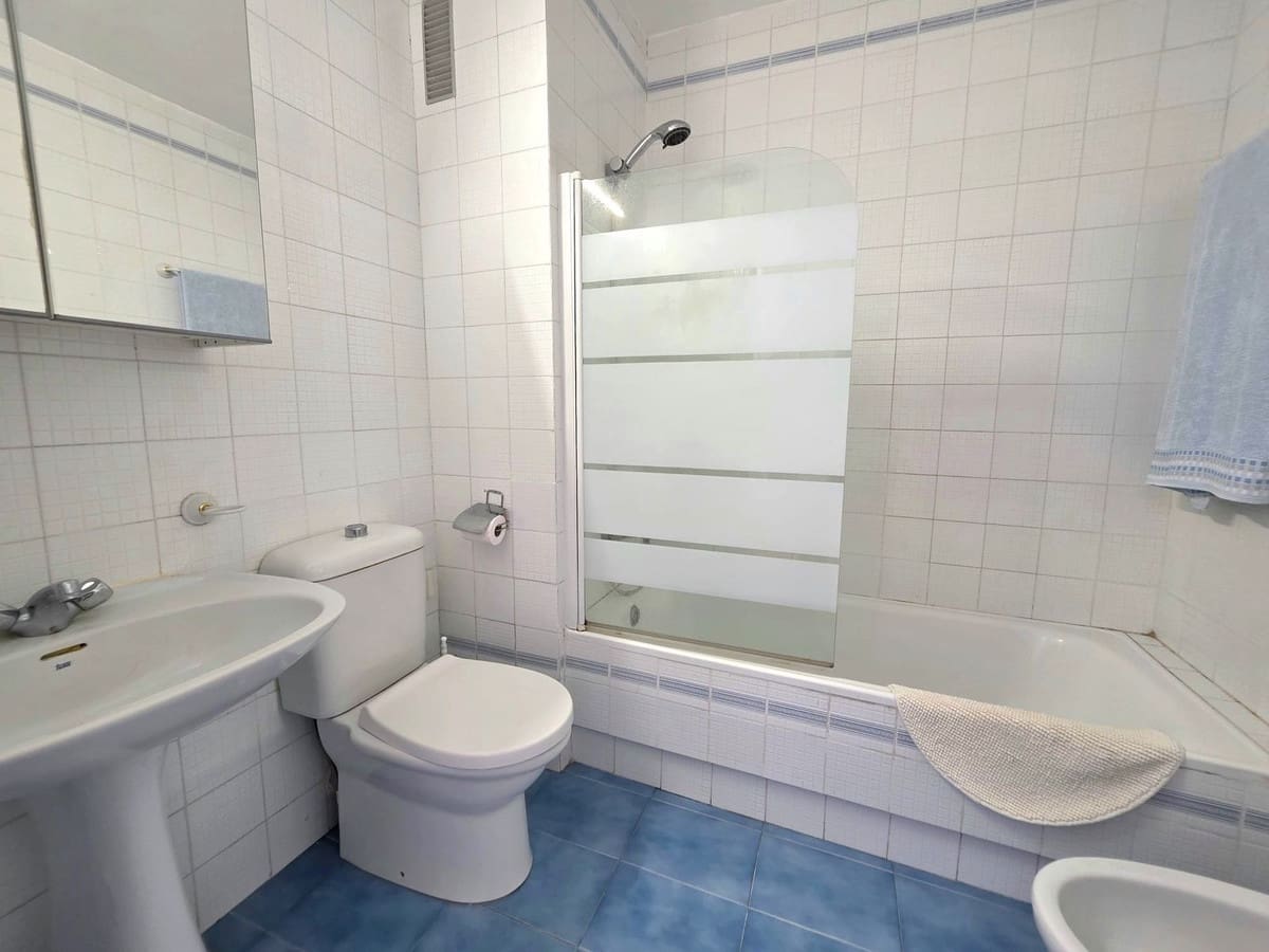 3 sovrum Hus till salu i Bahia de Casares med pool - 440 000 € (Ref: 9677571)